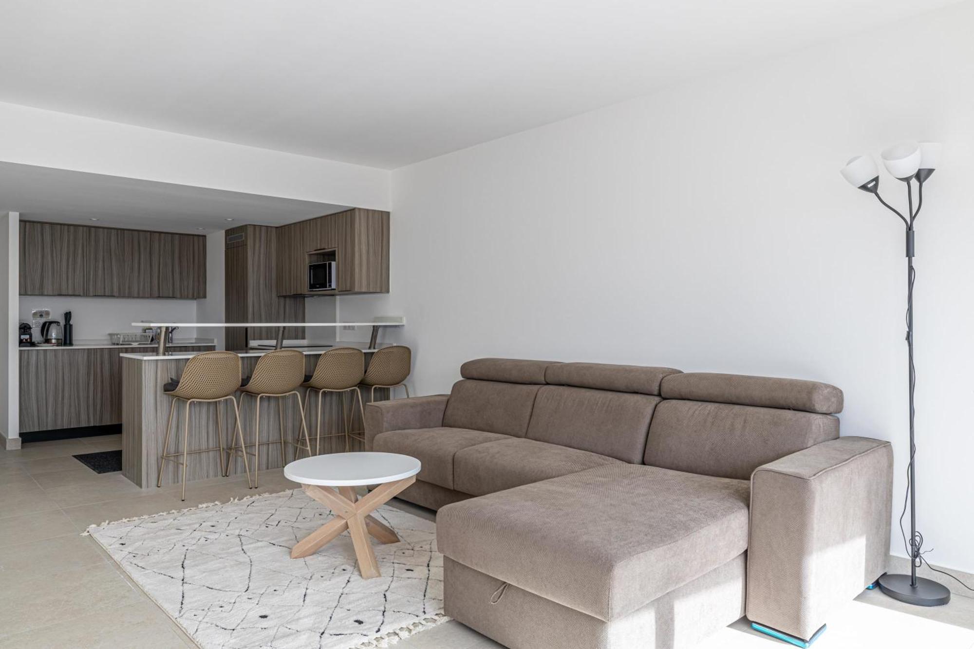 Lerins Avec Terrasse, Standing Et Moderne Apartment Cannes